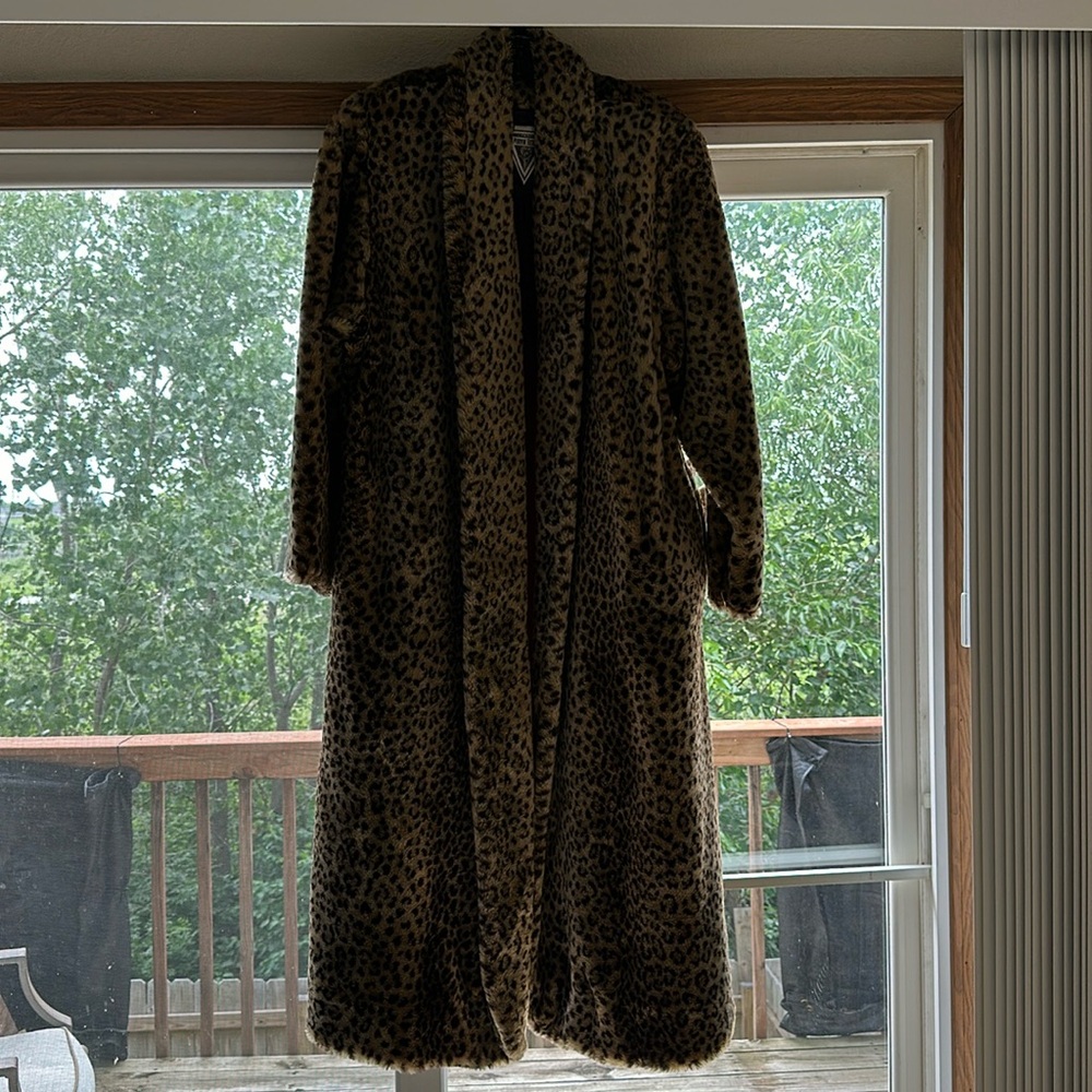 Marvin Richards Leopard Print Coat
